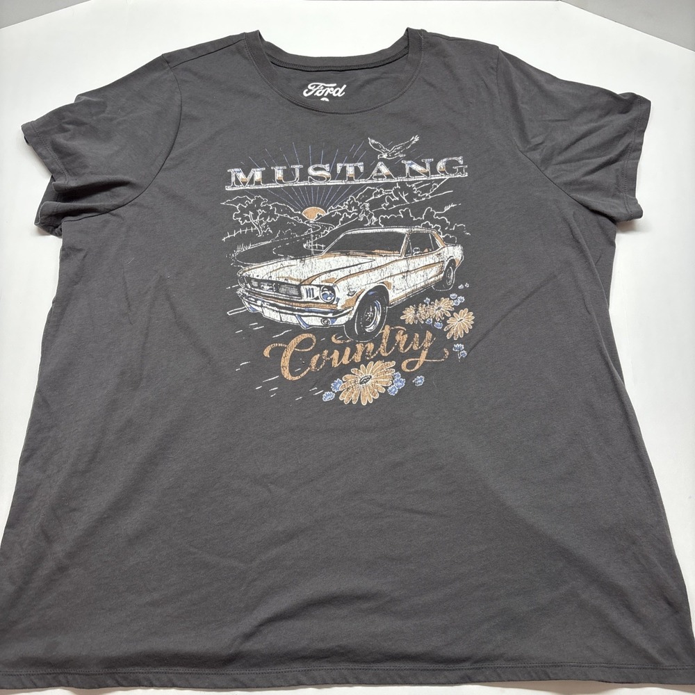 Women's  Ford Mustang country Graphic Tee Shirt xl